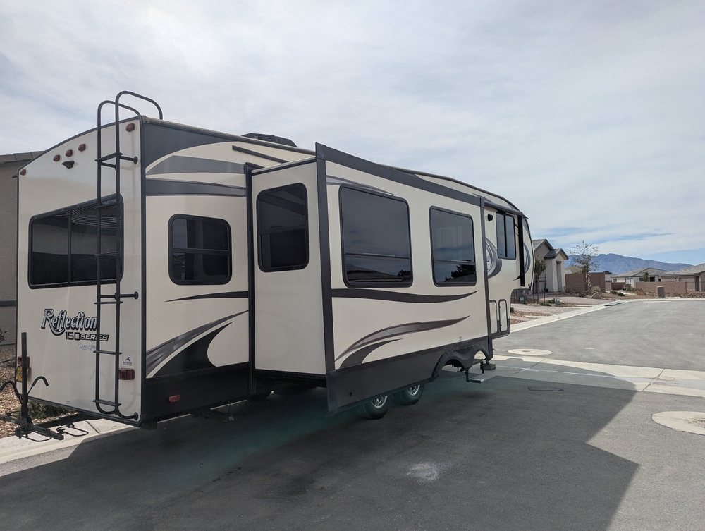 Photo of Rv