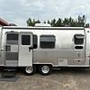 RV for Sale: 2011 INTERNATIONAL SIGNATURE 23FB