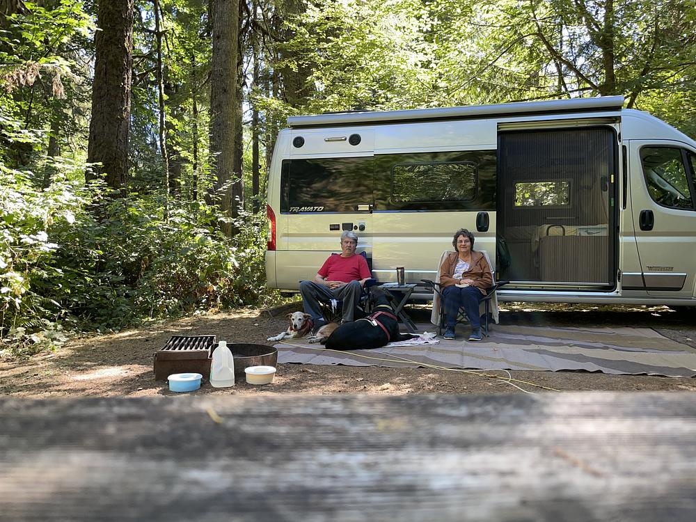 Photo of Rv