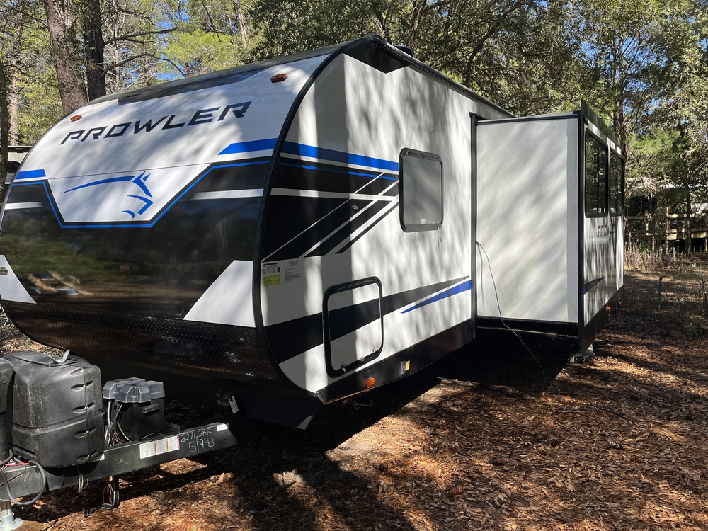 Photo of Rv