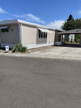 Photo of 2 Bed 1 Bath 1978 Kit 
