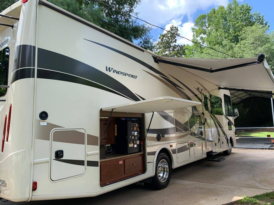 Photo of Rv