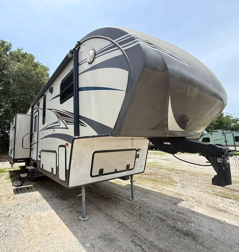 Photo of Rv