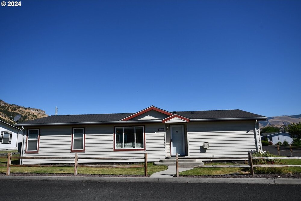 Photo of Mobile Home