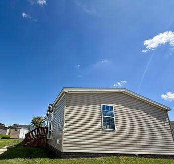 Thumbnail of mobile home