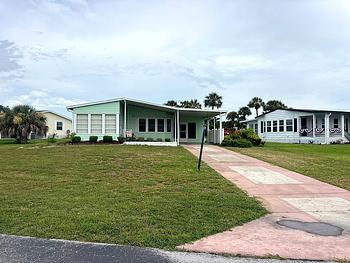 Thumbnail of mobile home
