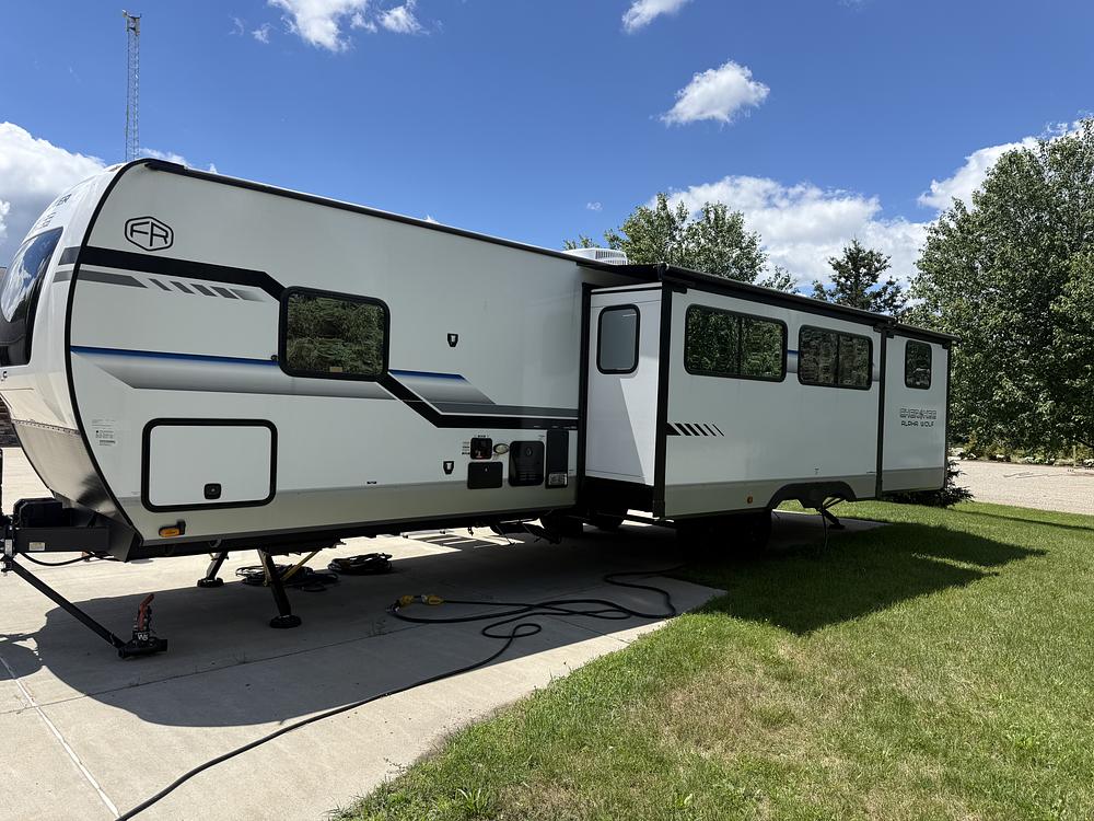 Photo of Rv