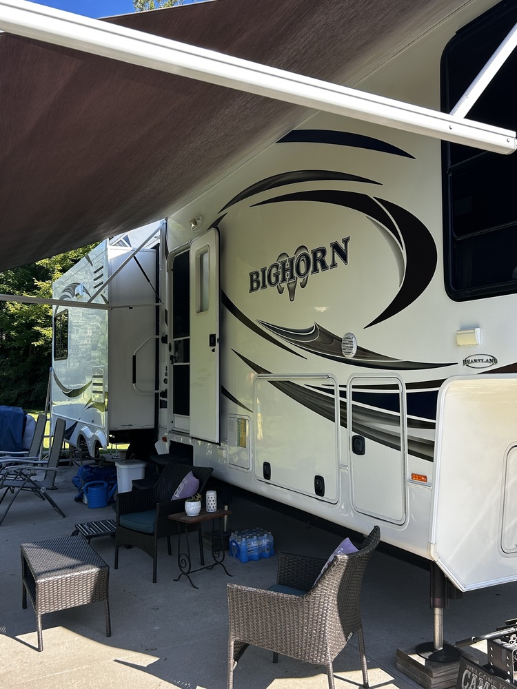 Photo of Rv