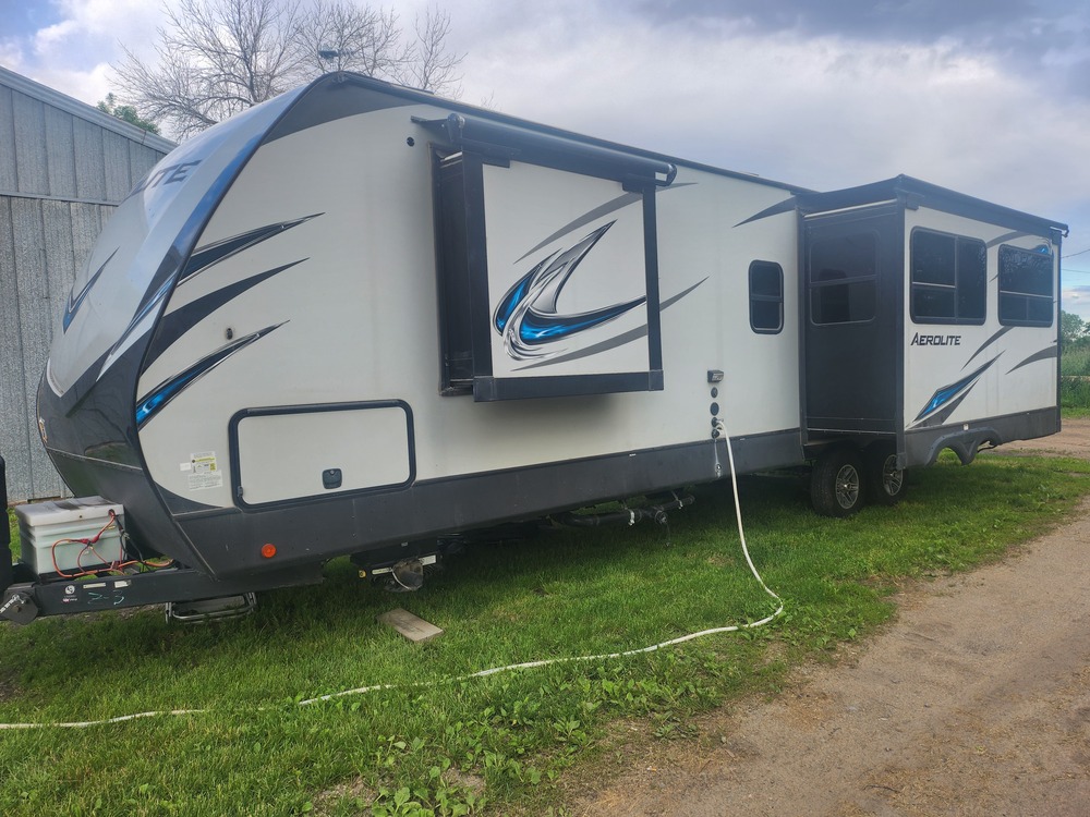 Photo of Rv