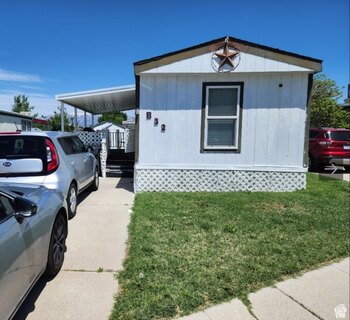 Thumbnail of mobile home
