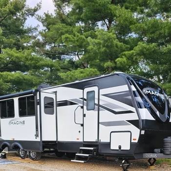 Thumbnail of RV