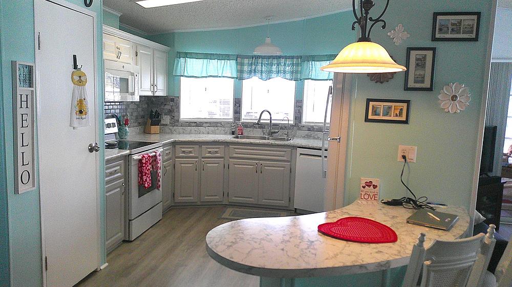 Lake Griffin Harbor Village