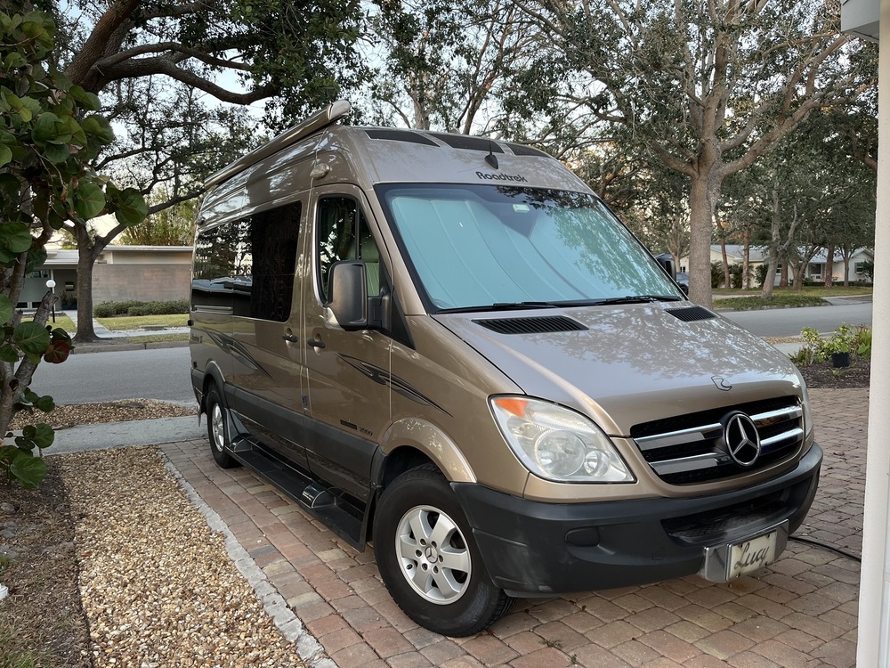 Photo of Rv