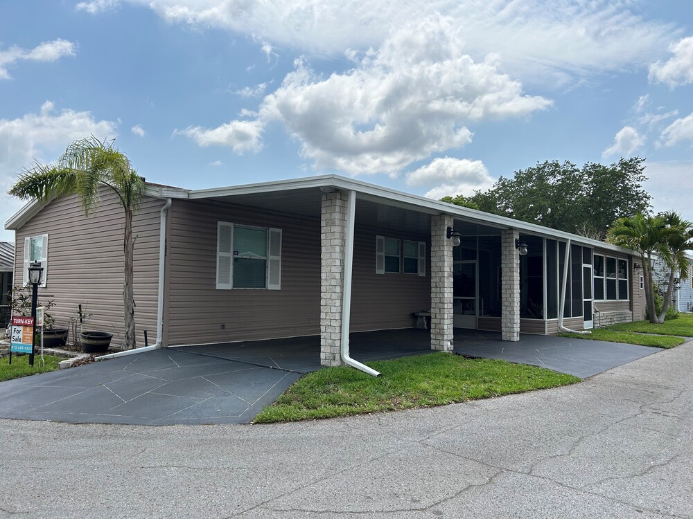 Strawberry Ridge Village