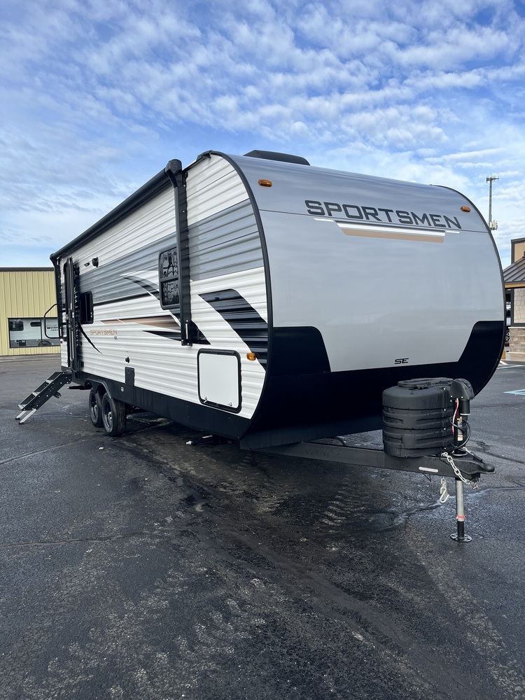 Photo of Rv