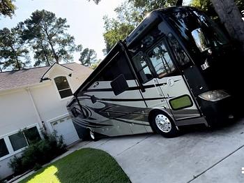 Thumbnail of RV