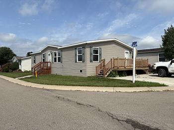 Thumbnail of mobile home