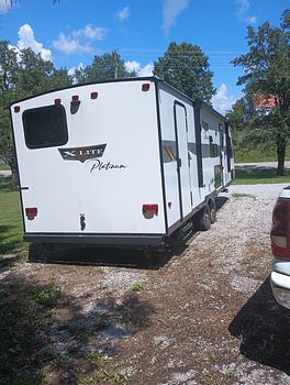 Thumbnail of RV