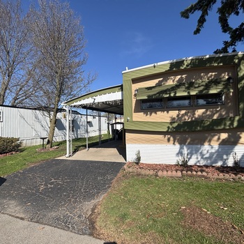 Thumbnail of mobile home