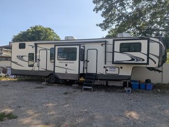 Photo of Rv