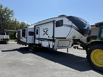 Thumbnail of RV