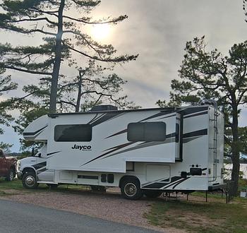 Thumbnail of RV