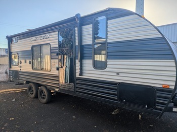 Thumbnail of RV