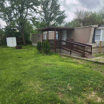 Thumbnail of mobile home