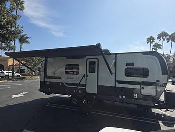 Thumbnail of RV