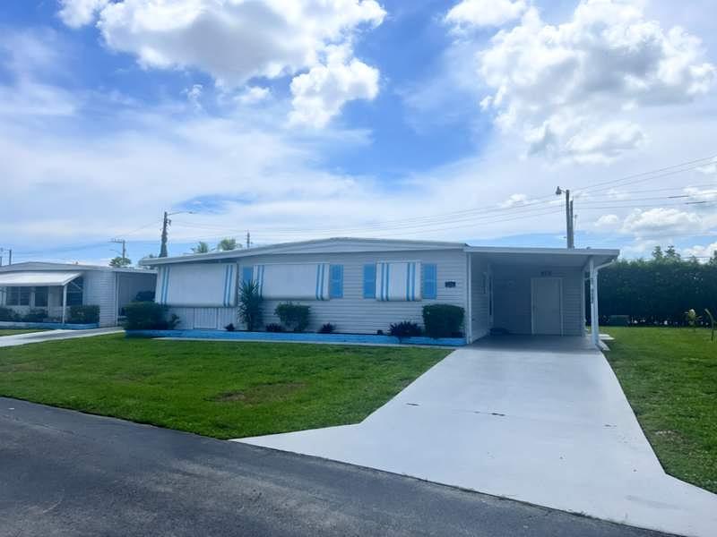 Photo of Mobile Home