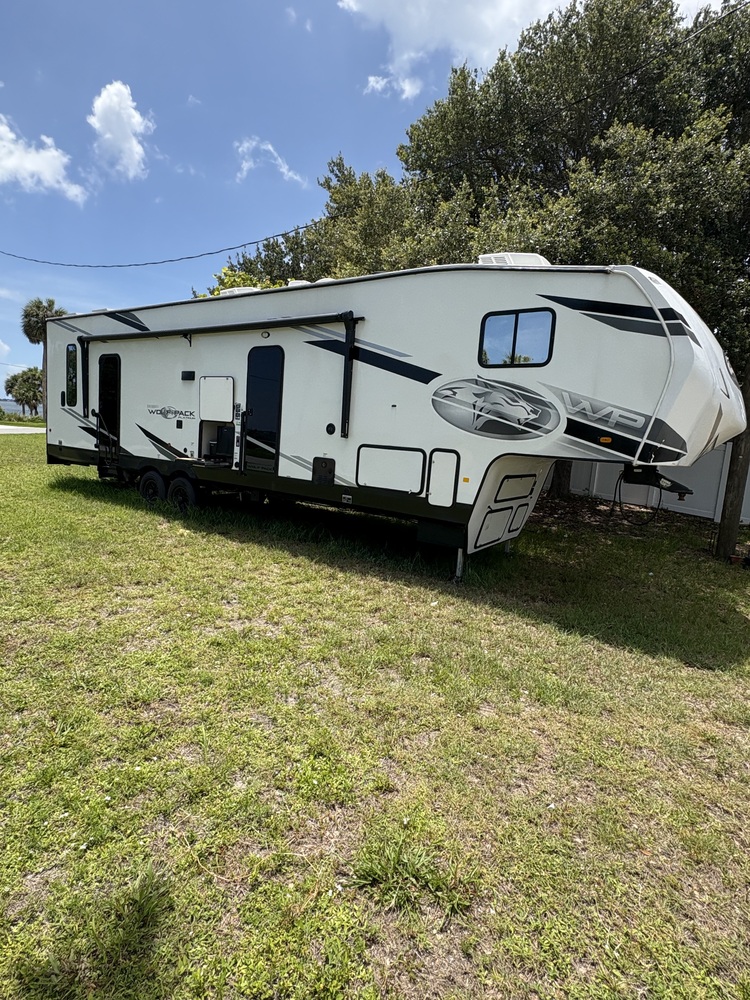 Photo of Rv