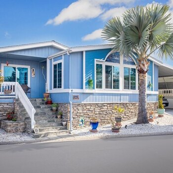 Thumbnail of mobile home