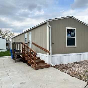 Thumbnail of mobile home