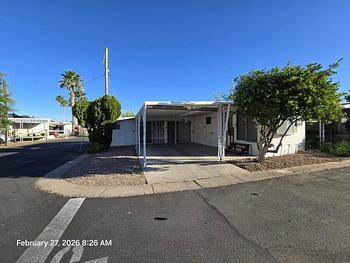 Thumbnail of mobile home