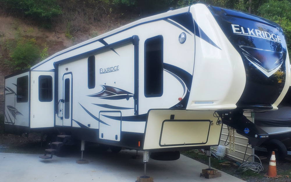 Photo of Rv