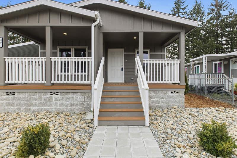 Photo of Mobile Home