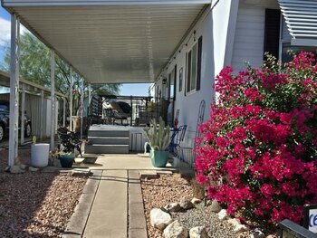 Thumbnail of mobile home