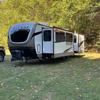 Thumbnail of RV