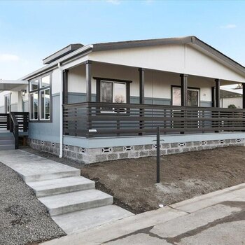 Thumbnail of mobile home