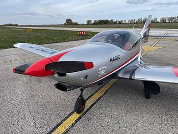 Thumbnail of aircraft
