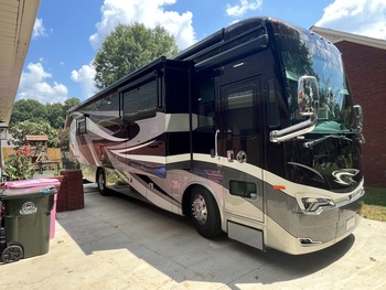 Thumbnail of RV