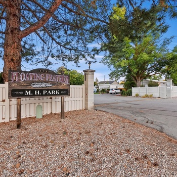 Thumbnail of mobile home park