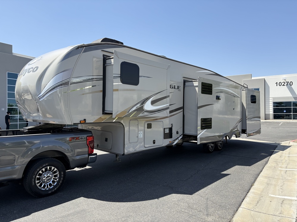 Photo of Rv