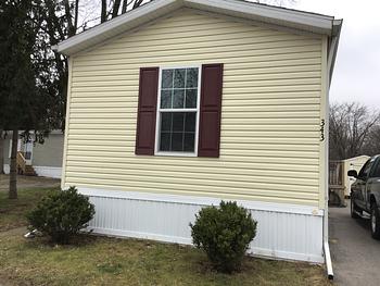 Thumbnail of mobile home