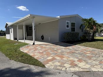 Thumbnail of mobile home