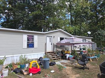 Thumbnail of mobile home