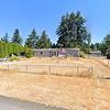 Mobile Home for Sale: 3 Bed 2 Bath 1986 Mobile Home