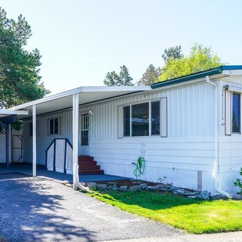 Thumbnail of mobile home