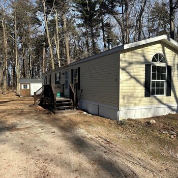 Thumbnail of mobile home