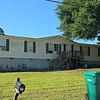 Mobile Home for Sale: 4 Bed 2 Bath 1994 Mobile Home